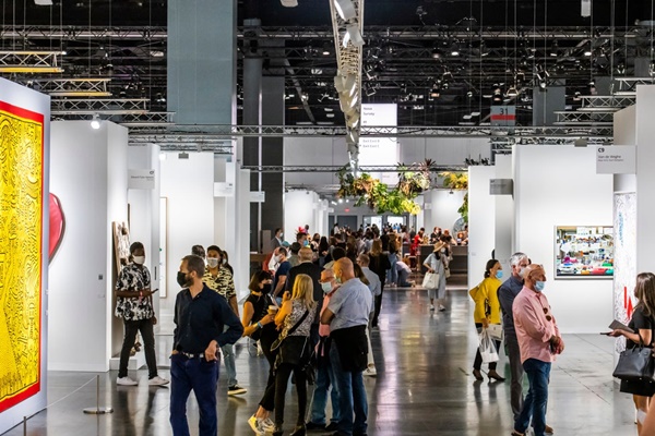 click to enlarge- double click to reduce 277 galleries at Art Basel Miami Beach 2023 - 8 > 10 December, 2023 @ArtBasel