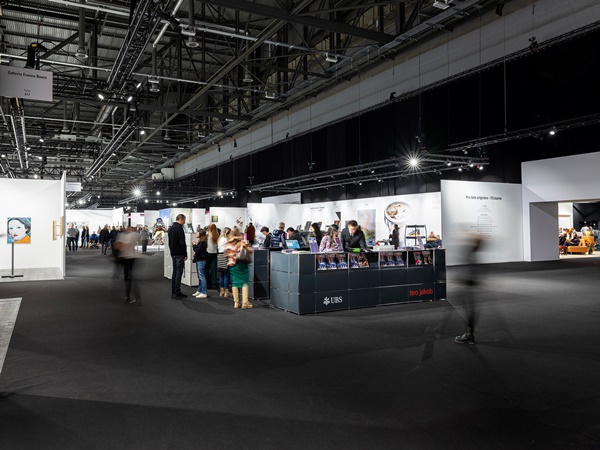 click to enlarge- double click to reduce 69 galleries at ARTGENÈVE 2024, Geneva SWITZERLAND - January 25 > 28, 2024 @artgeneve