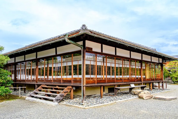 16 galleries at artKYOTO 2024, Kyoto JAPAN - October 30 > November 2, 2024, 2024 @artKYOTO