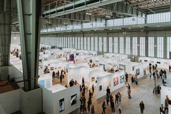 1139 artists at POSITIONS Berlin Art Fair 2024 - September 12 > 15 2024 @positionsberlin